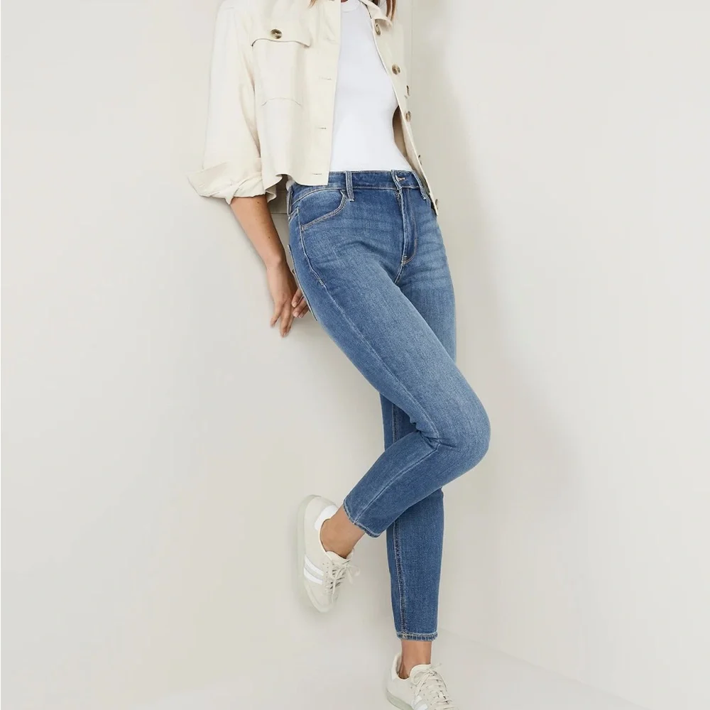 NWT High-Waisted Wow Super-Skinny Ankle Jeans - Picture 2 of 4
